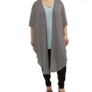 Elegant Black and White Women's Poncho